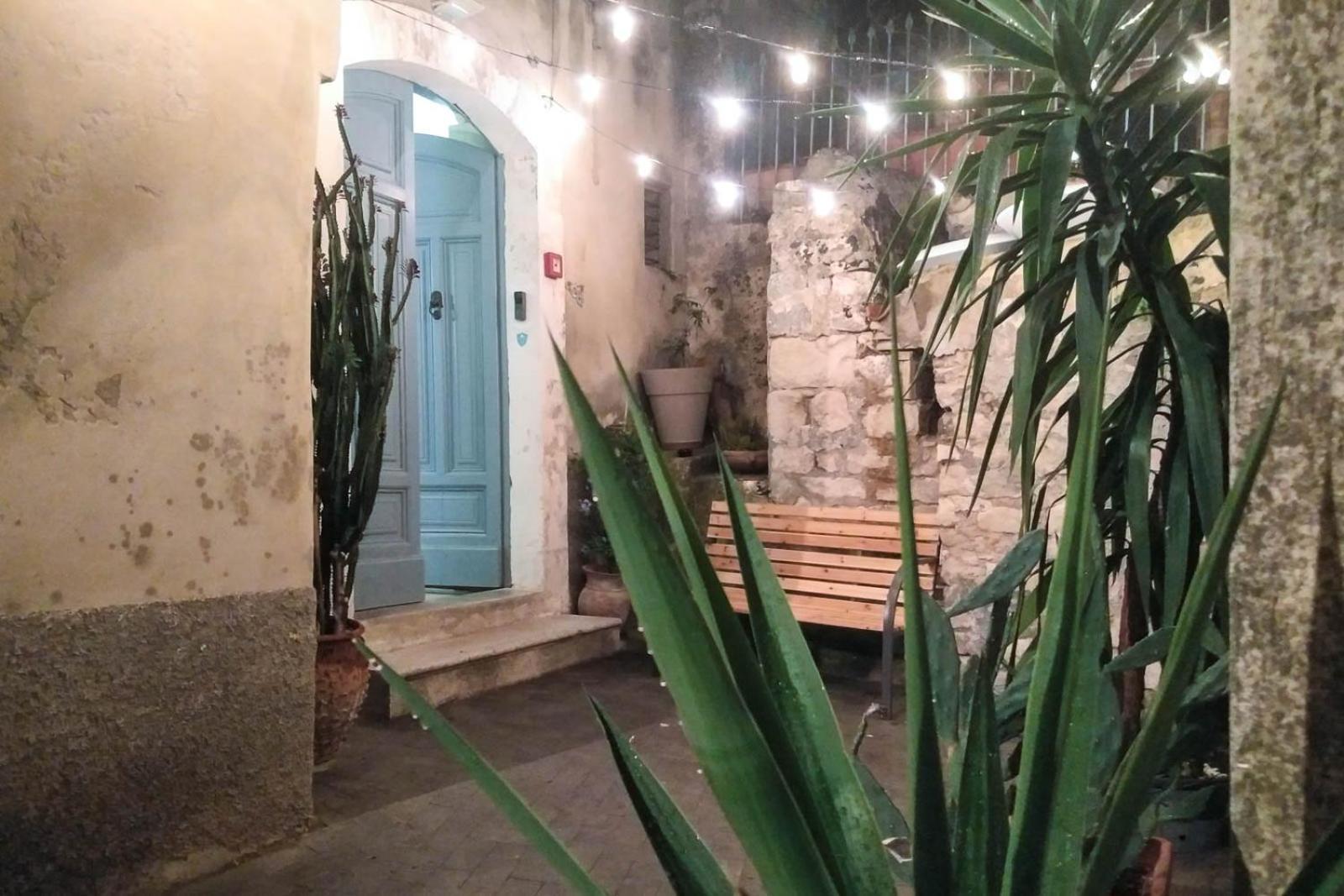 モーディカ Casa Catale Bed & Breakfast エクステリア 写真